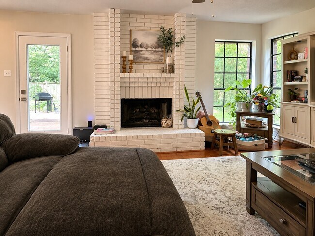 Photo - 63 S Stony Bridge Cir