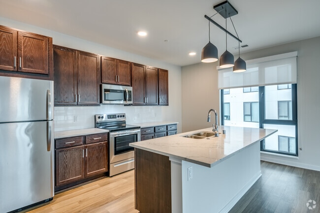 2 BR, 2 BA -1,304 - Greenlink Residences