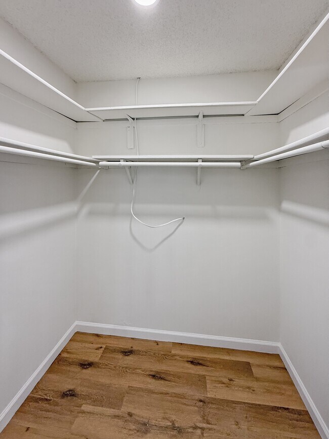 Photo - 202 2nd St Unit L