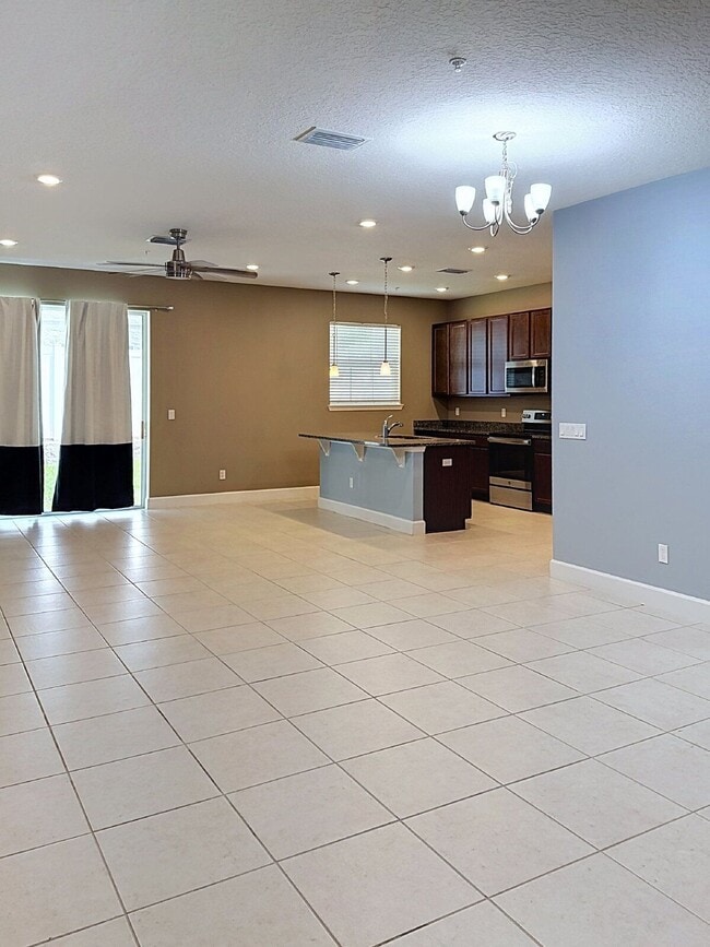 Photo - 936 Grand Wildmere Cove