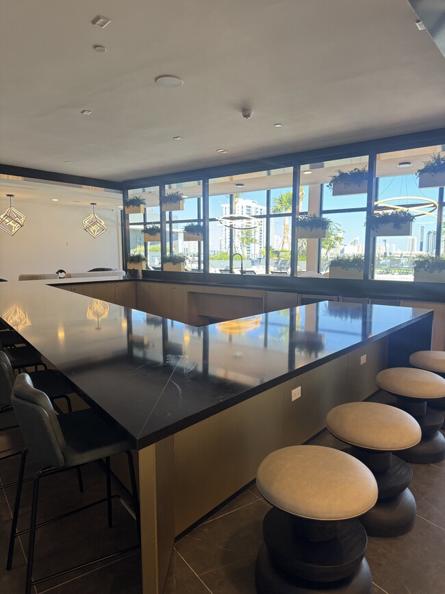 Photo - 1640 NE 125th St Unidad 522