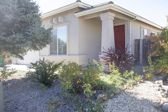 Photo - 3 Bedroom  2 Bath New Paint, Flooring and ...