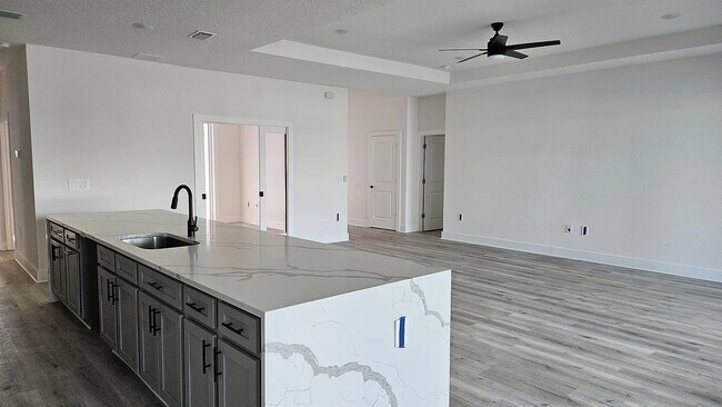 8601 Calumet Blvd