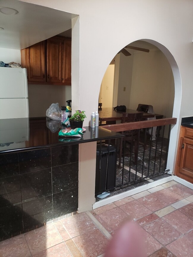 Photo - 5129 Earlston Ln