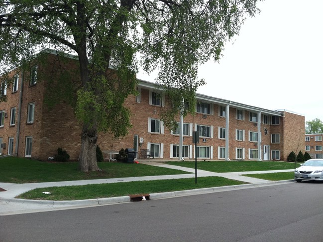 Countryview Apartments Savage - COUNTRY VIEW APARTMENTS