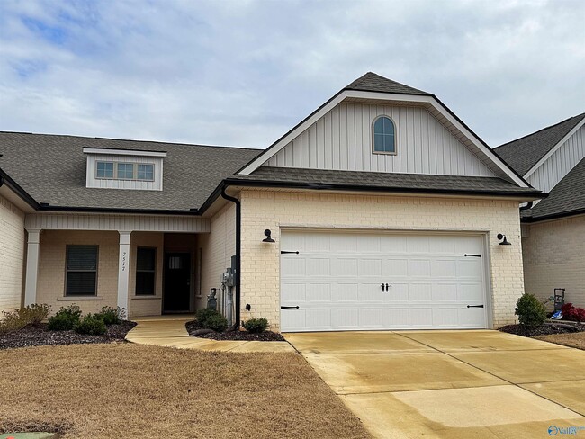 Building Photo - 7517 Doris Ruth Ln SE