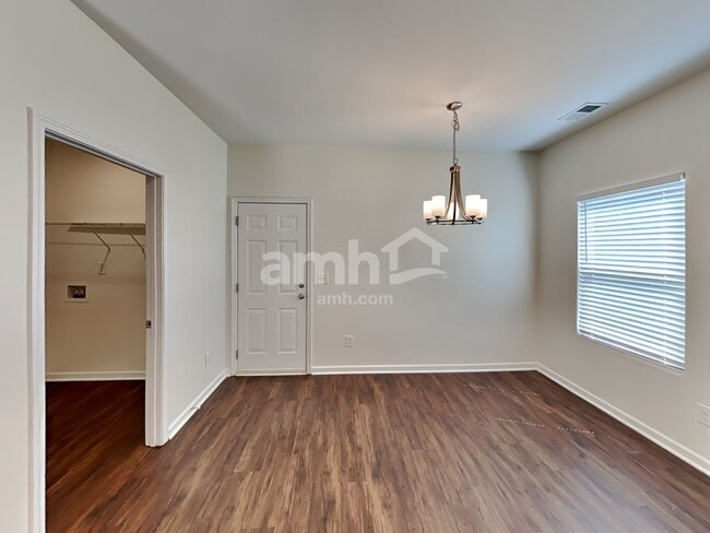 Photo - 306 Stable View Loop