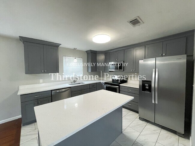 Photo - 3390 Jacqueline Dr