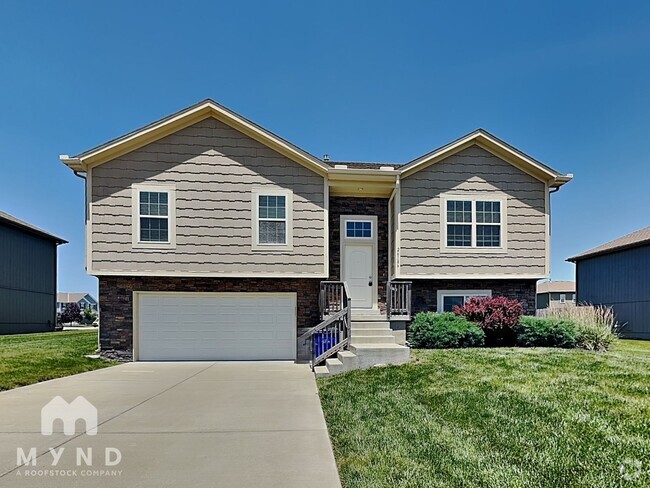 Building Photo - 26186 W 141st Ct Rental