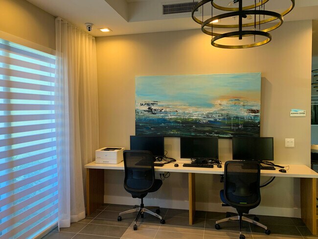 Photo - Water's Edge Apartment Homes