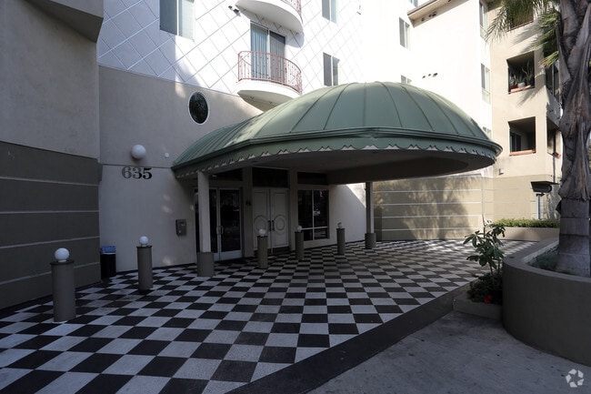 Perinos Luxury Apartments