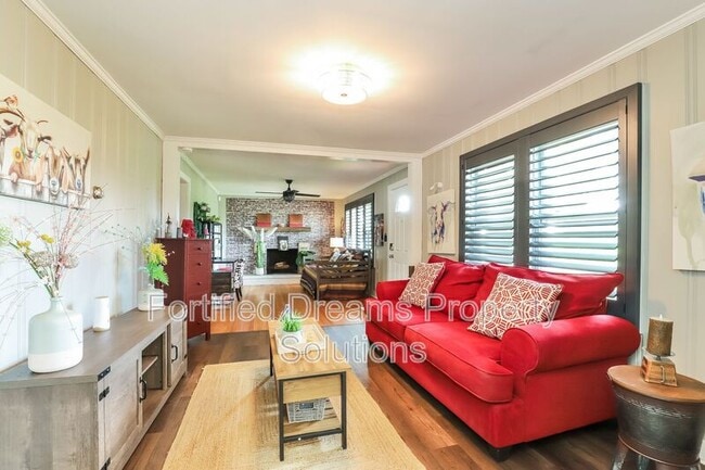 Photo - 157 Mickey Rd