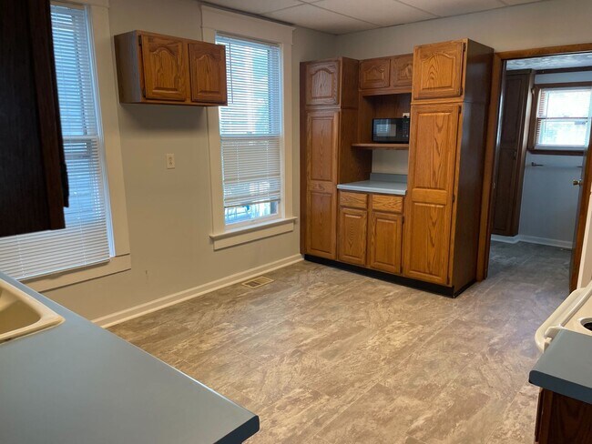 Photo - 1458 S. 7th-