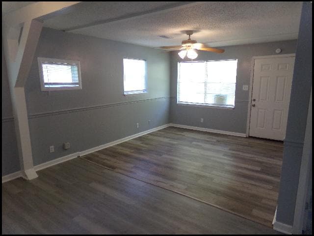 Photo - 908 Greenlea Dr
