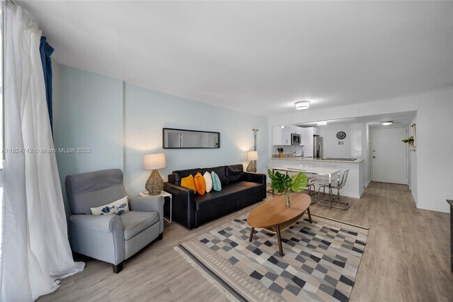 Photo - 1228 West Ave Unit 312