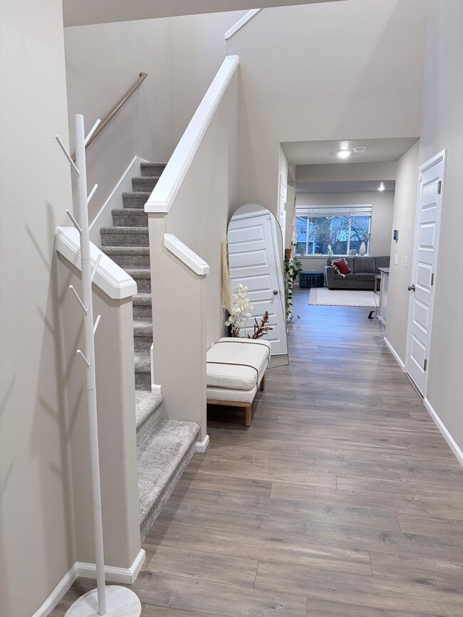 Photo - 7929 39th Pl NE