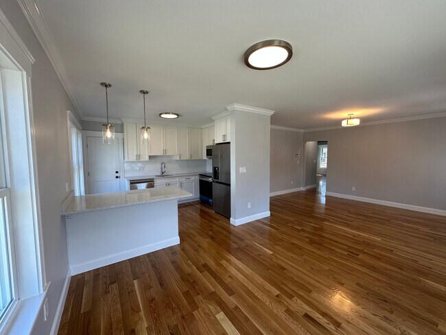 Photo - 35 Trapelo Rd