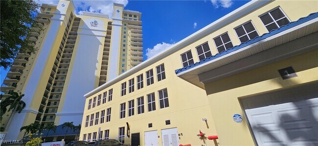 Photo - 2797 First St Unidad 804