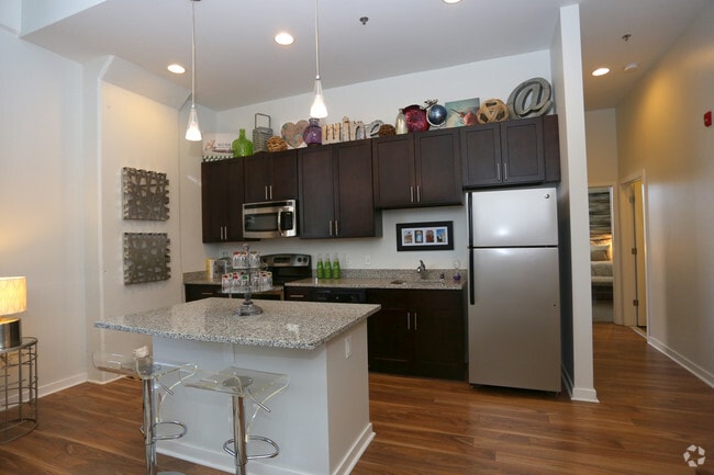 Kitchen - 520 Park Avenue