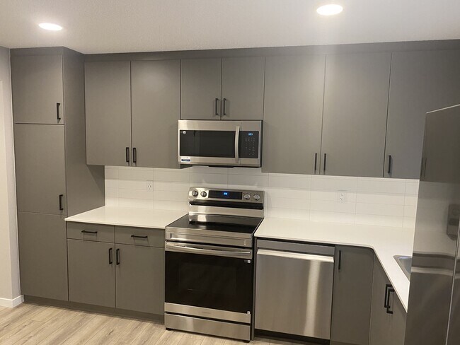 Photo - 1025 Secord Promenade