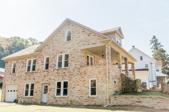 Photo - 1264 Church Rd