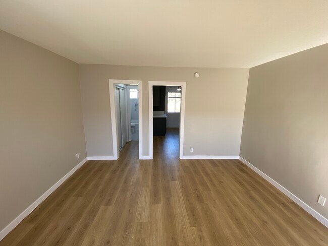 Living room - 1165 N Normandie Ave