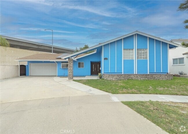 Building Photo - 1208 N Earl Cir Rental