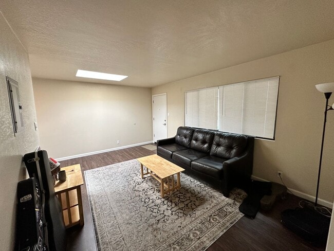 Building Photo - Derby Street Apartments LLC Unit Apt. 2