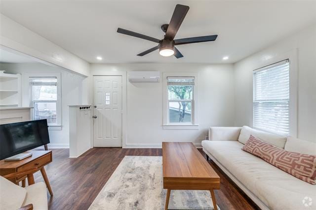 Building Photo - 2508 Hulen St Rental