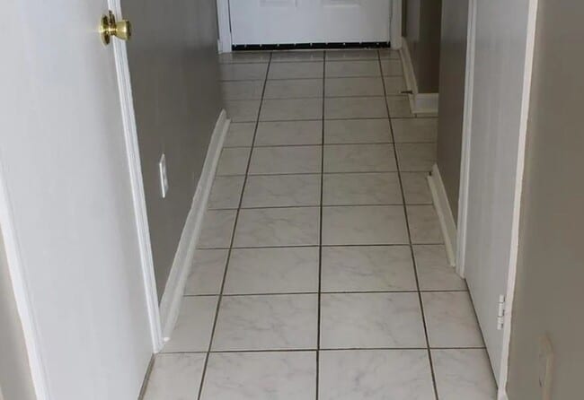 Photo - 15 Renwick St