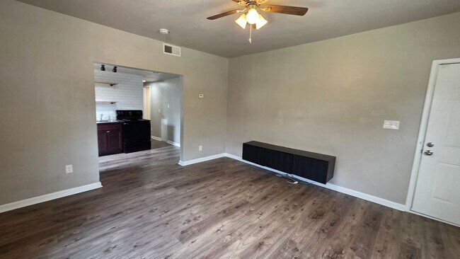 Photo - 1919 NW 11th St