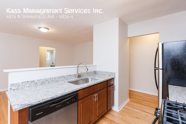 Photo - 4816 N Springfield Ave Unit 4816-4