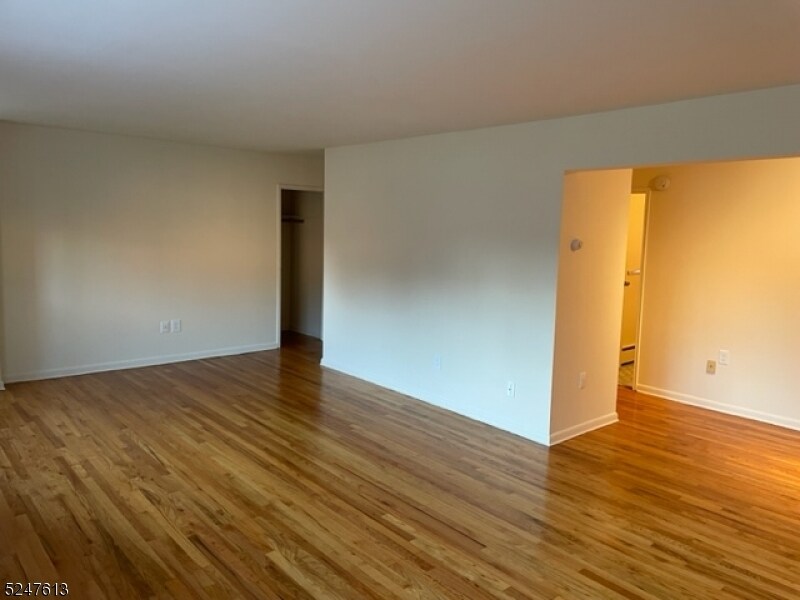 Photo - 11 Colonial Dr Unit E