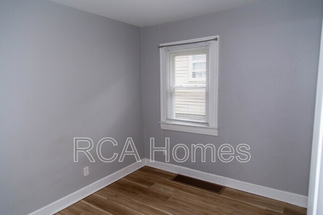 Photo - 1503 Dawson St