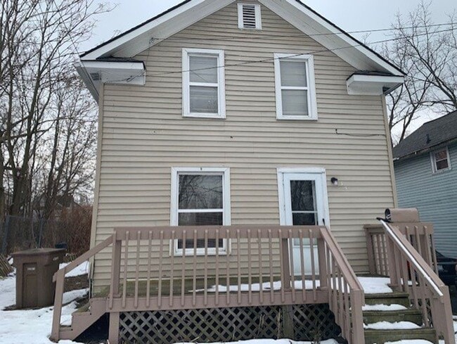 3 Bedroom 1 Bath Home - 3 Bedroom 1 Bath Home