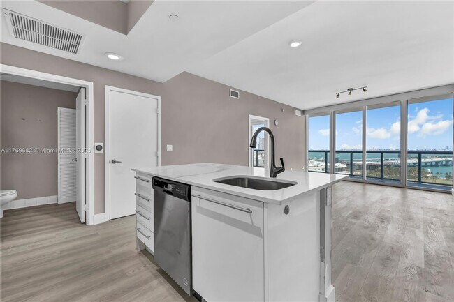 Photo - 888 Biscayne Blvd Unit 1710