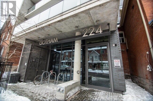 Photo - 224 Lyon St. N Unité 513