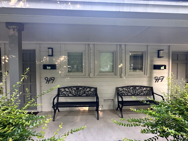 Building Photo - 919 N 11th St Rental