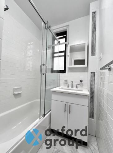 Photo - 1 bedroom in New York NY 10011