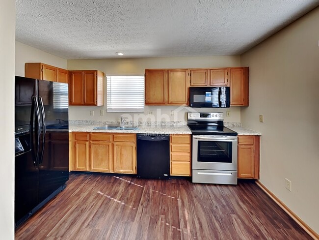 Photo - 6617 Winbarr Way