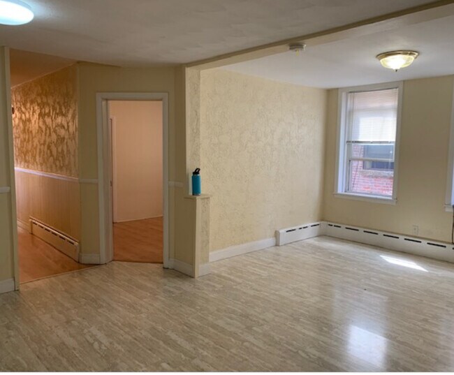 Photo - 72 Frankfort St Unidad 1