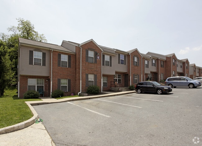 Photo - Chestnut Pointe