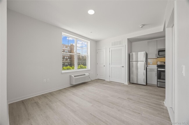 Photo - 56 Prospect St Unidad 311