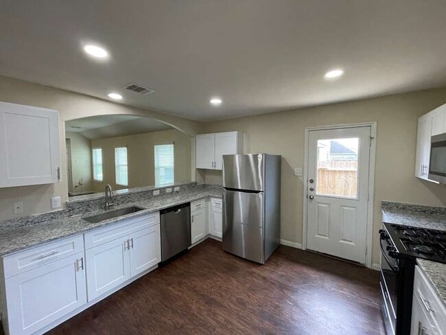 Photo - 12623 Mountain Daisy Rd