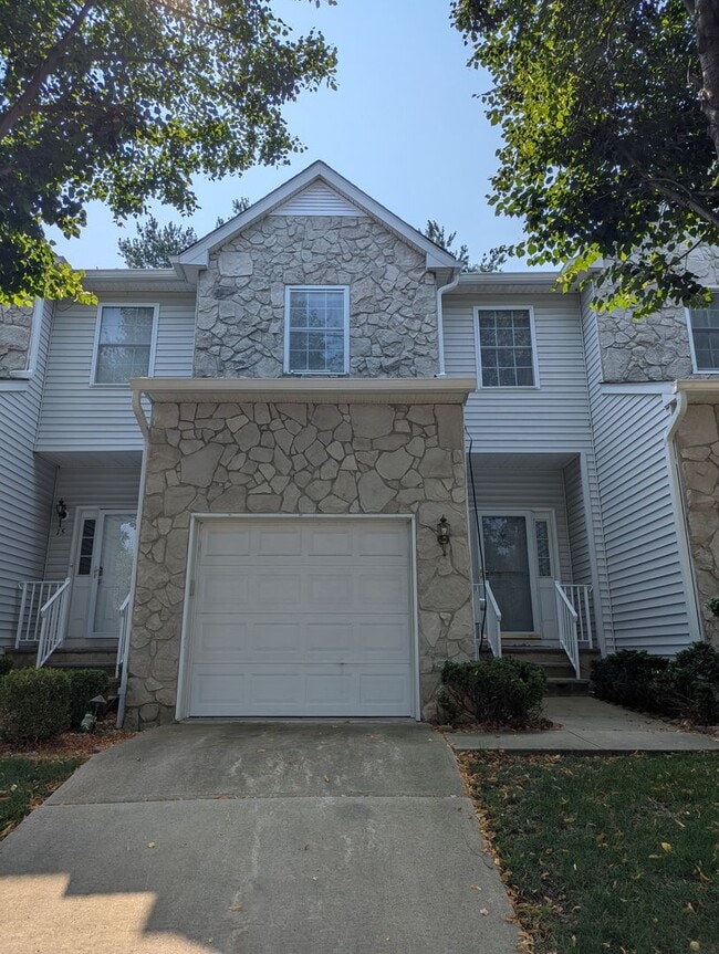 Building Photo - 14 Sand Hill Ct Rental
