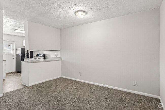 The Azalea 1BR, 1BA - 750SF - Dining Room - Highland Willows