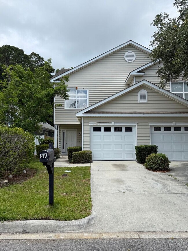 Photo - Fully Renovated 2 Bedroom/ 2 Bathroom Home with Garage-Village at Old Towne