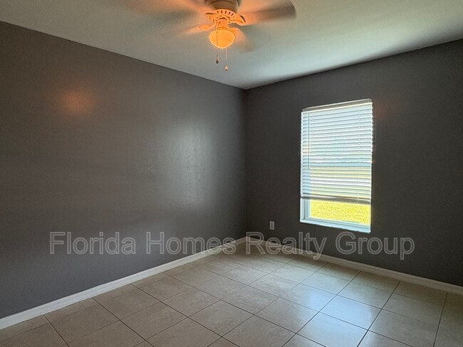 Photo - 709 SE 7th St