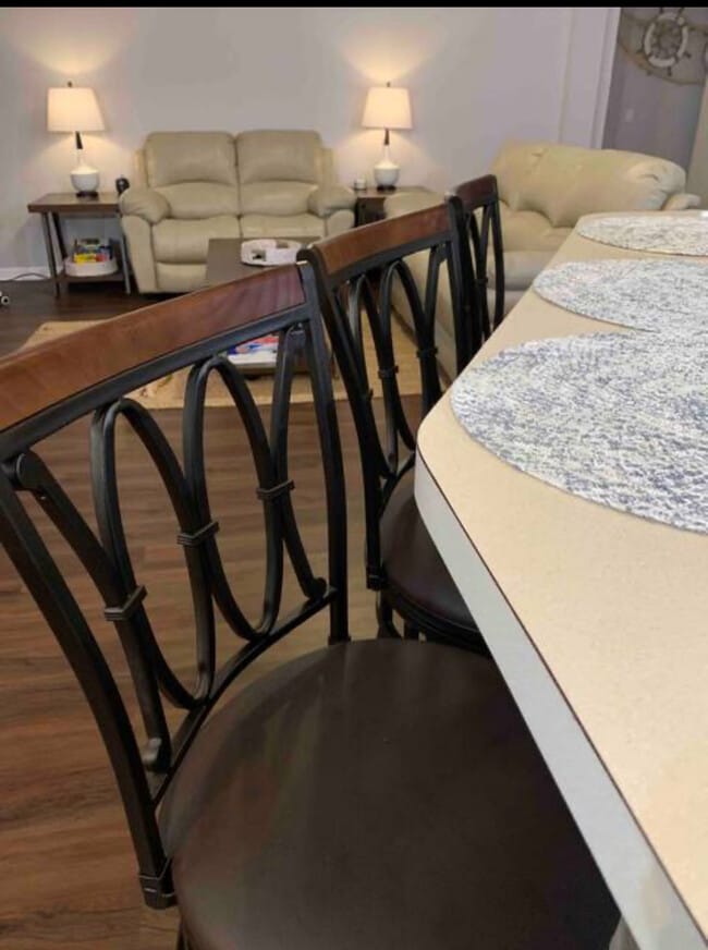 Photo - 5 Cuttysark Rd