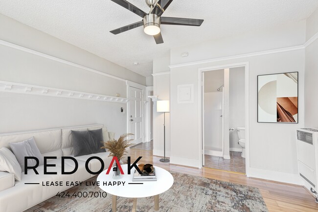 Photo - 227 E 52nd St Unit 5